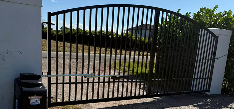 Driveway Fence Repair Fairview Park